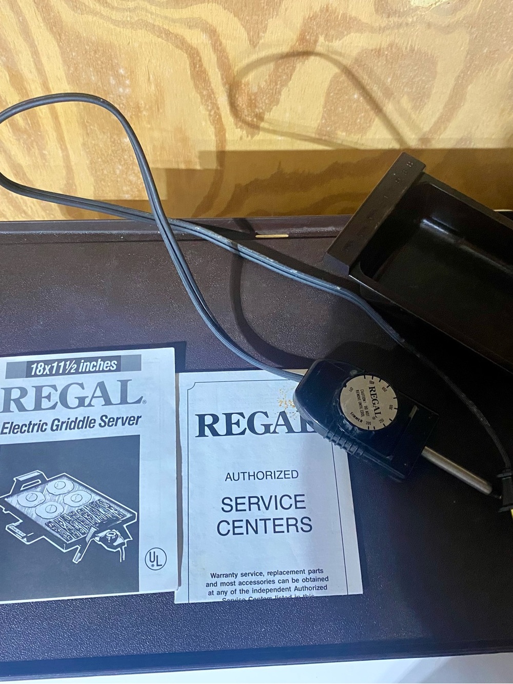 Electric Griddle Server in Black - never used